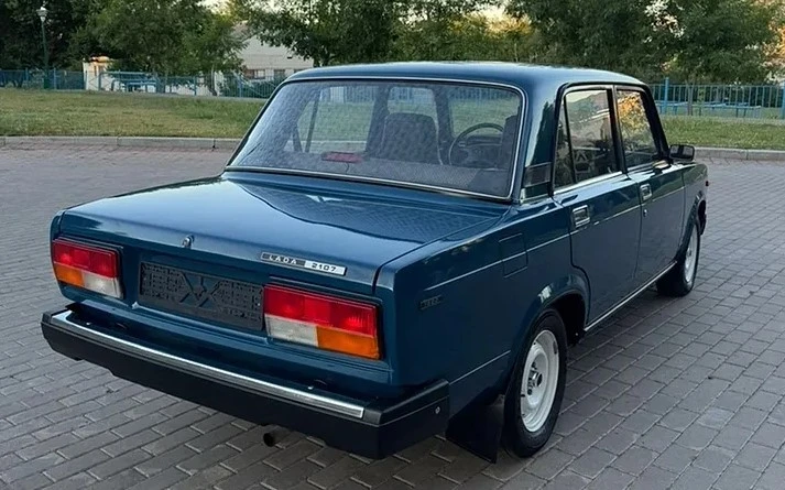 ВАЗ-2107 2004 ВАЗ-2107 2004